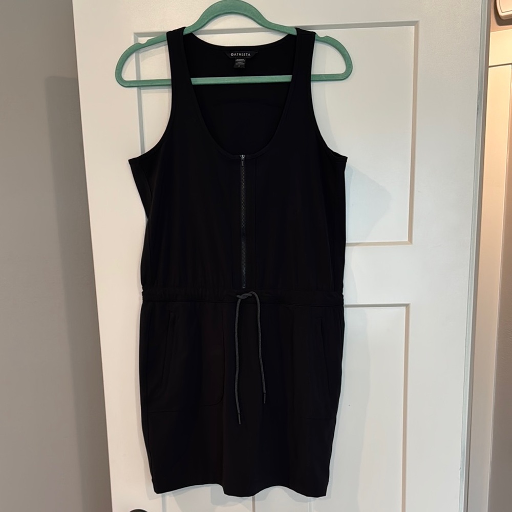Black Sleeveless dress